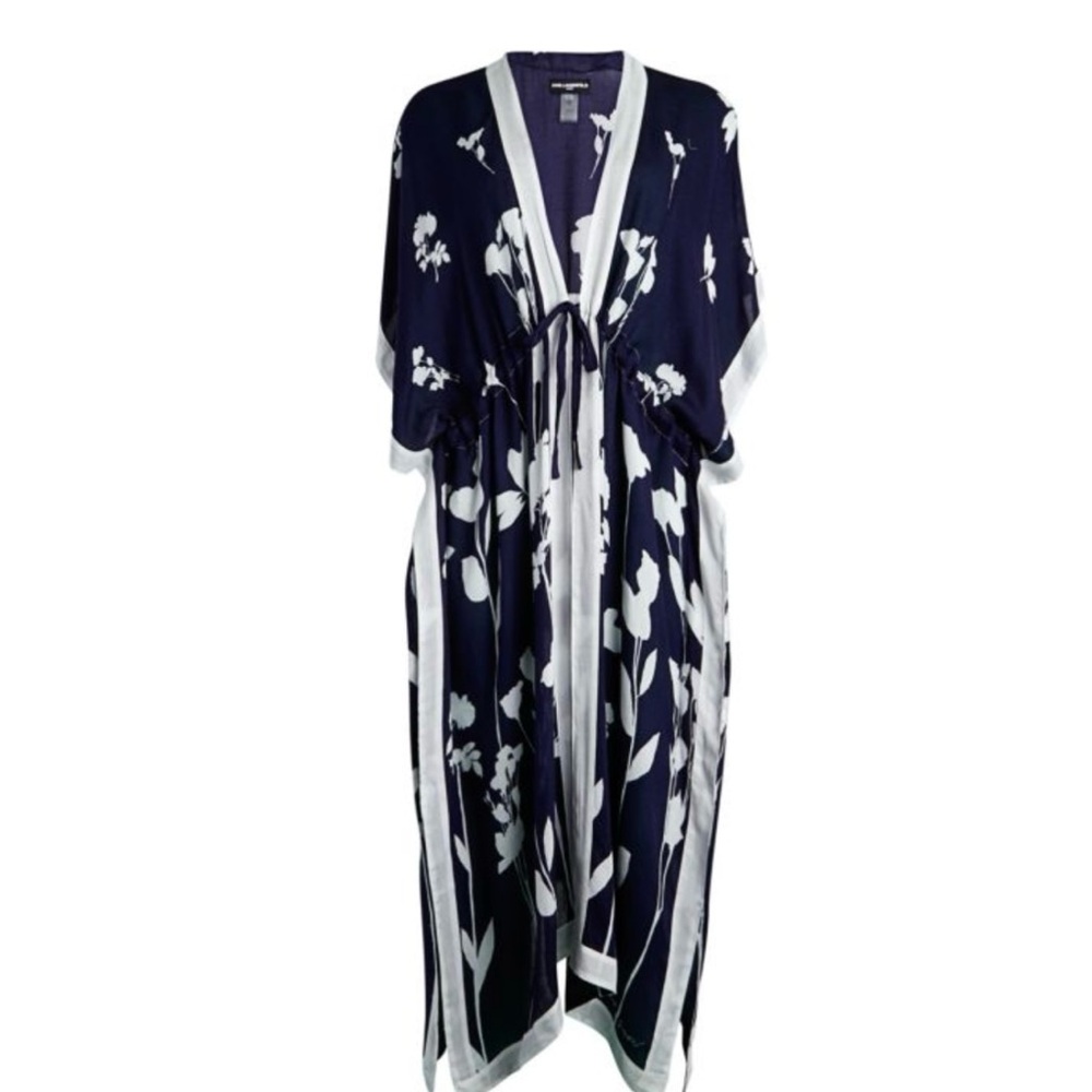 KARL LAGERFELD PARIS
Floral Print